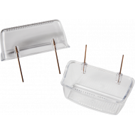 M146 plastové kŕmidlo s kovovými háčikmi